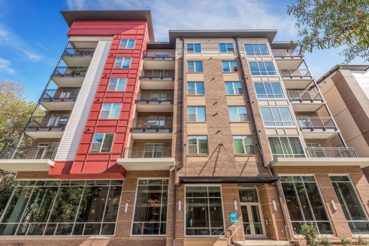 Modish And Spacious Apartments At The Exchange On Erwin In Durham, North Carolina Exterior photo